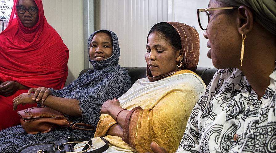 Women who are part of the Association of the Former Cleaners of MINUSMA tell The Carter Center that life is particularly difficult for them. Since the rebellion, they can no longer dress or wear their hair as they wish. Even the limited social services they enjoyed before the conflict have disappeared, and jobs have dried up. They long for peace – and for basic necessities like clean water, health care, and schools.